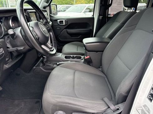 Used 2022 Jeep Wrangler Unlimited Willys image 20