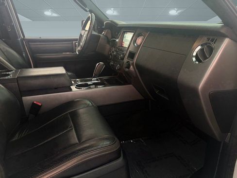 Used 2016 Ford Expedition Platinum image 20