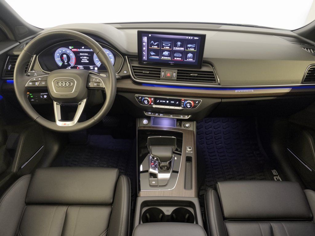Certified 2025 Audi Q5 e Premium Plus w/ Premium Plus Package AWD/4WD image 17