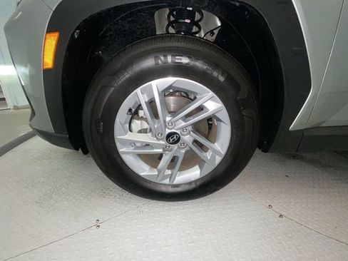 Used 2026 Hyundai Tucson SE FWD image 10