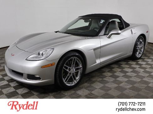 Used 2006 Chevrolet Corvette Convertible w/ Preferred Equipment Group image 8