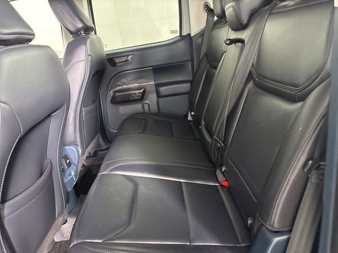 Used 2023 Ford Maverick Lariat w/ Lariat Luxury Package image 19