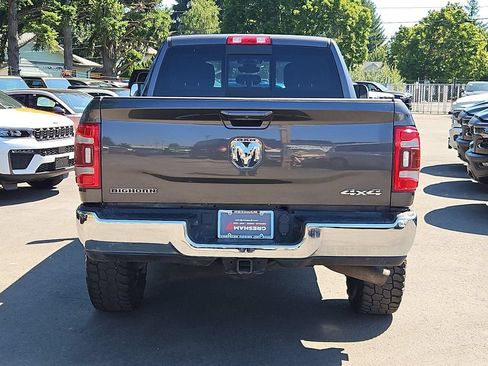 Used 2022 RAM 2500 Big Horn w/ Level C Equiment Group AWD/4WD image 6