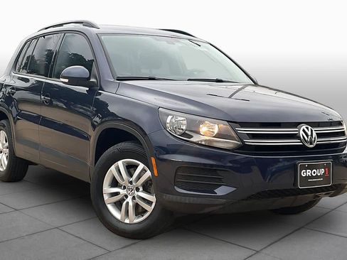 Used 2016 Volkswagen Tiguan S FWD image 3