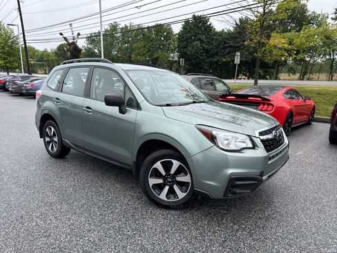 Used 2017 Subaru Forester 2.5i w/ Alloy Wheel Package AWD/4WD image 1