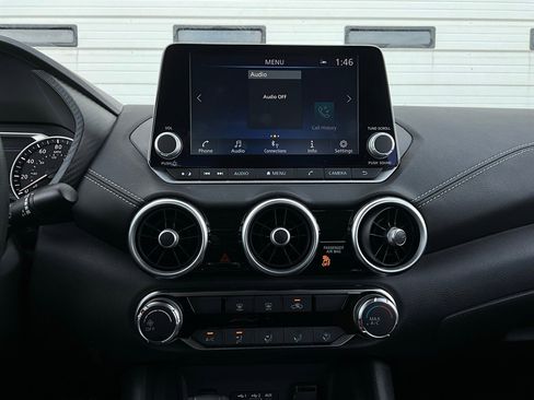 Used 2025 Nissan Sentra SV image 24