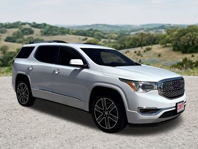 Used 2019 GMC Acadia Denali w/ LPO, Floor Liner Package
