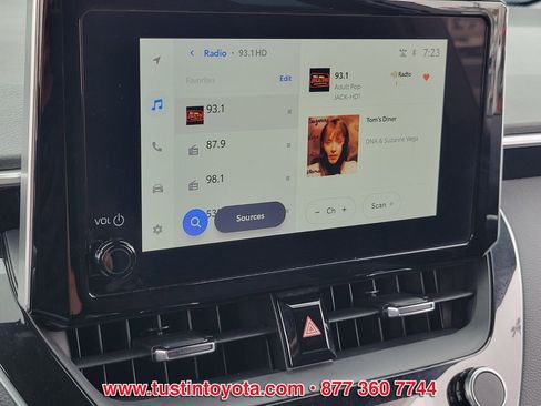 Certified 2023 Toyota Corolla SE w/ SE Premium Package FWD image 20