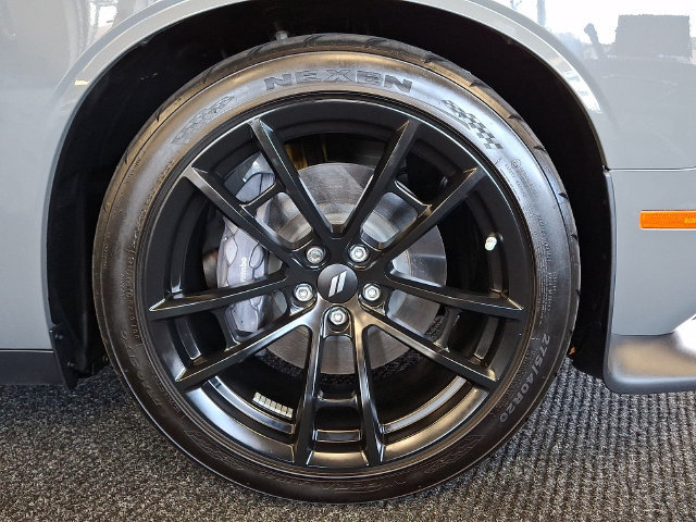 Used 2023 Dodge Challenger R/T Scat Pack w/ 1320 Plus Group RWD image 8