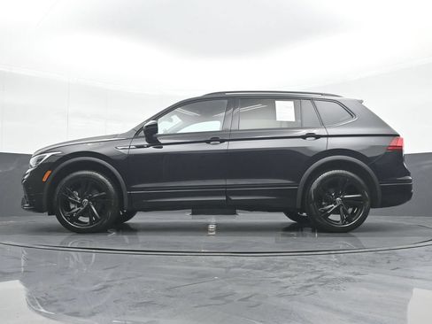 Used 2024 Volkswagen Tiguan SE R-Line AWD/4WD image 27