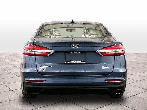 Used 2019 Ford Fusion SEL FWD image 4