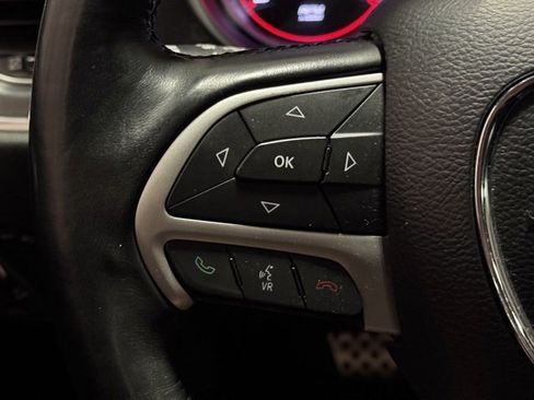 Used 2015 Dodge Charger SXT w/ Premium Group image 18