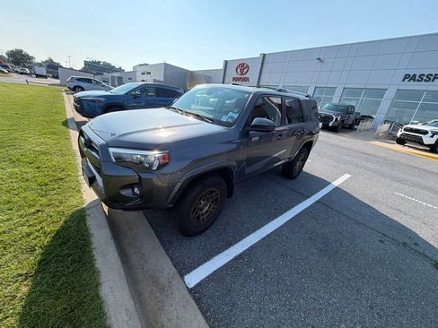 Used 2023 Toyota 4Runner SR5 w/ 4Runner Bronze Package (TMS) AWD/4WD image 7