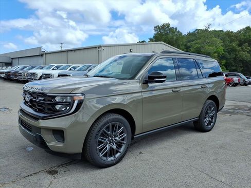 New 2027 Ford Expedition Platinum w/ Stealth Appearance Package RWD image 1