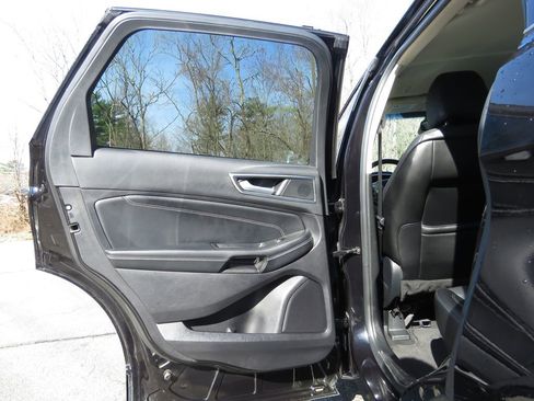 Used 2021 Ford Edge Titanium w/ Cargo Accessory Package FWD image 19