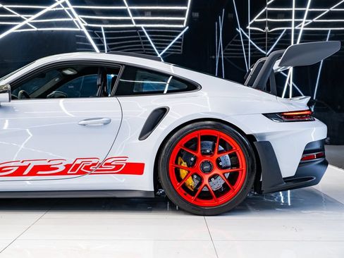 Used 2024 Porsche 911 GT3 RS RWD image 11