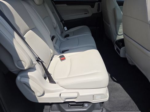 Certified 2026 Honda Odyssey EX-L image 27