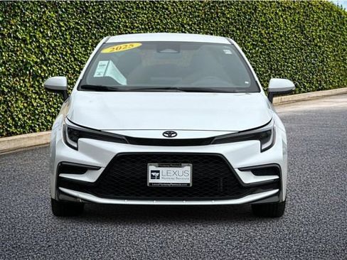 Used 2025 Toyota Corolla SE FWD image 10