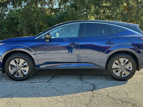 New 2025 Nissan Murano SL image 18