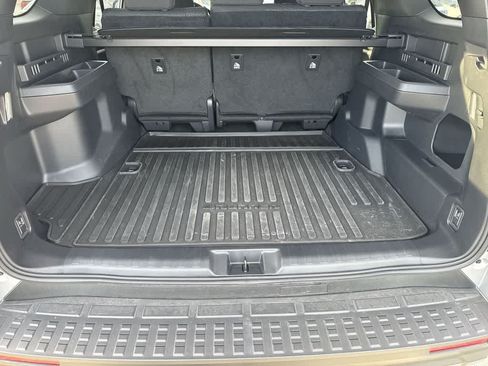 Used 2025 Toyota 4Runner SR5 AWD/4WD image 24