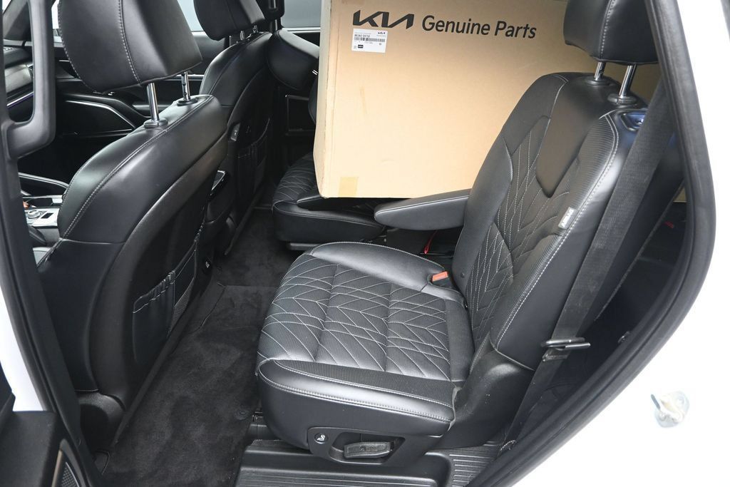 Certified 2024 Kia Telluride SX Prestige X-Line AWD/4WD image 31