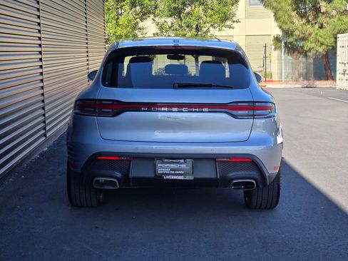 Certified 2025 Porsche Macan AWD/4WD image 6