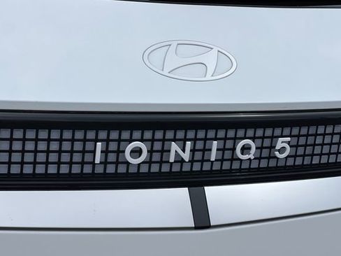New 2026 Hyundai Ioniq 5 Limited RWD image 9