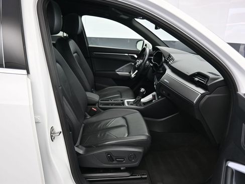 Used 2023 Audi Q3 2.0T Premium AWD/4WD image 44