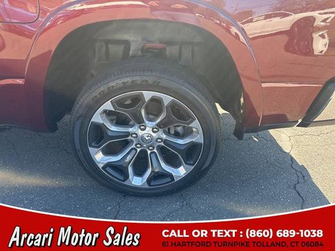 Used 2019 RAM 1500 Limited image 14