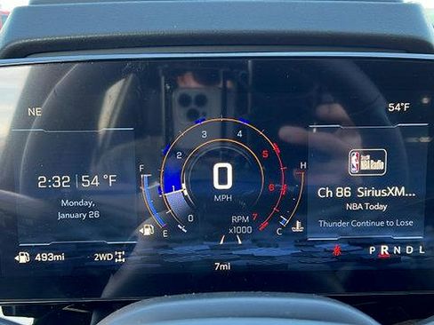 New 2026 Chevrolet Suburban High Country image 32