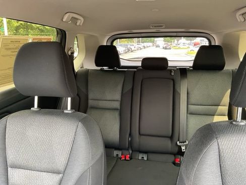 Used 2024 Nissan Rogue SV FWD image 36