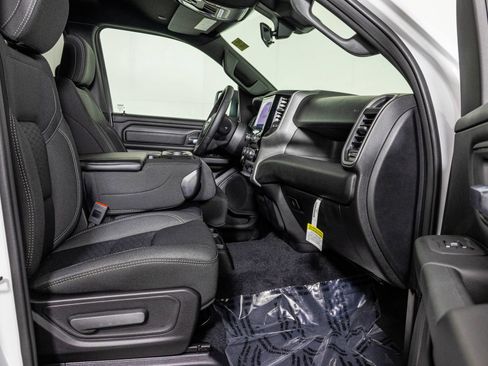 New 2026 RAM 1500 Tradesman AWD/4WD image 39