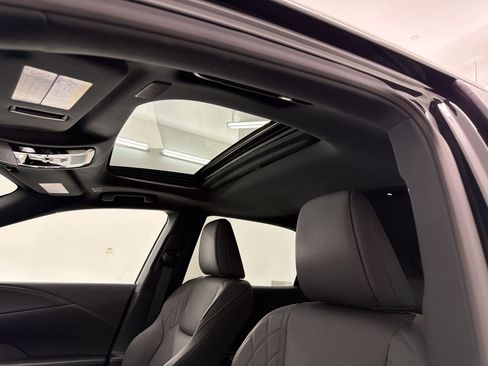 Certified 2025 Lexus RX 350 Premium w/ Accessory Package (Z1) FWD image 25