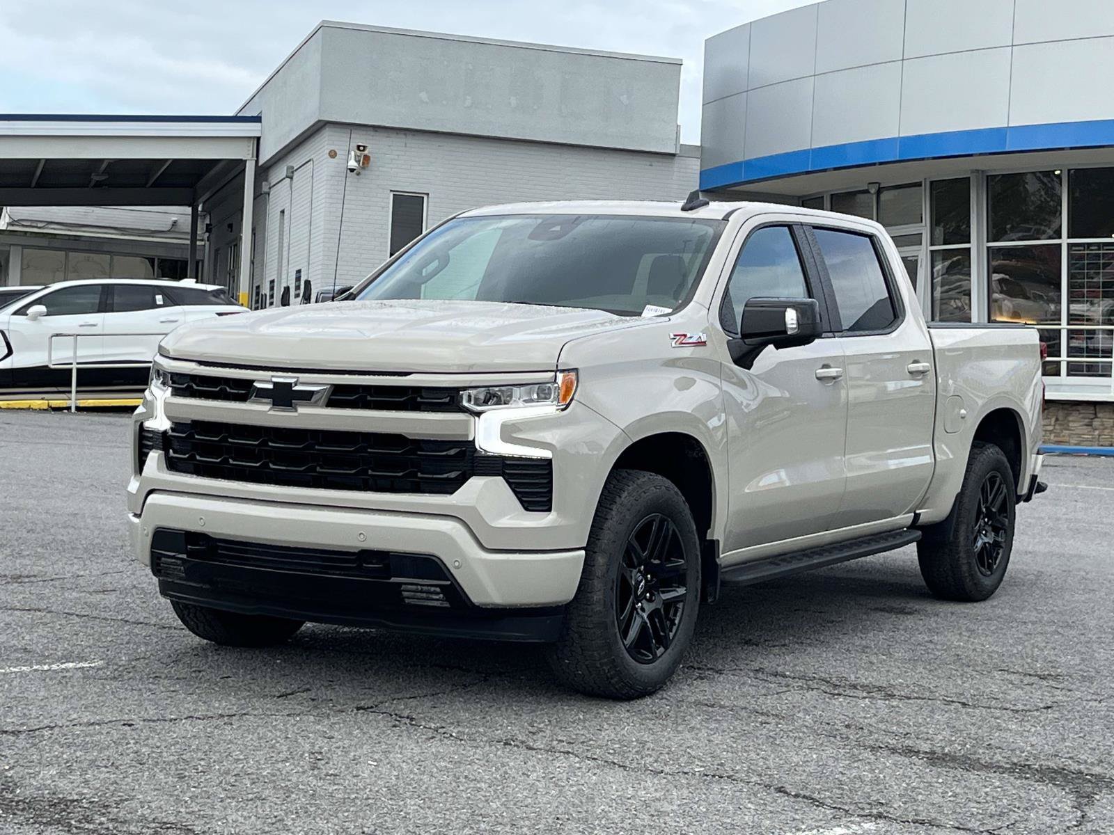 New 2026 Chevrolet Silverado 1500 RST w/ RST All Star Premium Package AWD/4WD image 3