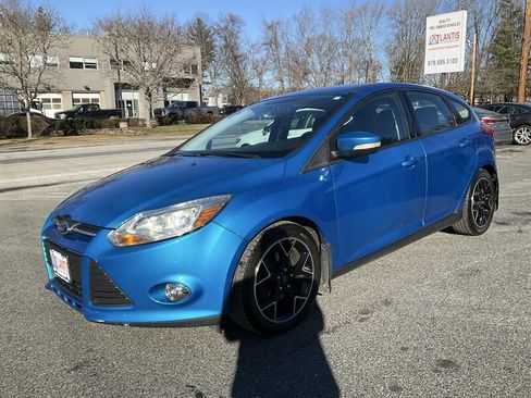 Used 2014 Ford Focus SE w/ Equipment Group 201A image 1