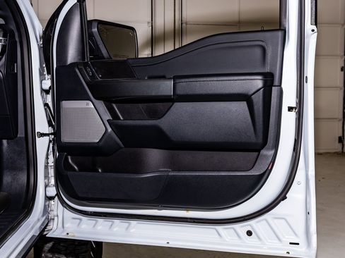 Used 2022 Ford F150 XLT w/ Equipment Group 302A High image 37