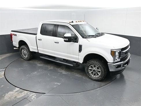 Used 2019 Ford F250 XLT w/ XLT Premium Package image 21