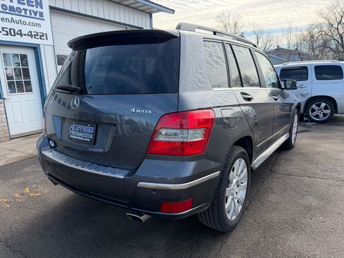 Used 2010 Mercedes-Benz GLK 350 4MATIC image 3