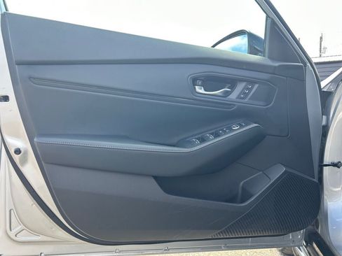 Used 2024 Honda Accord Sport image 20