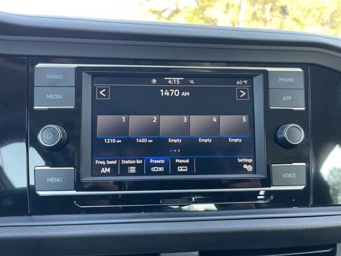 Used 2024 Volkswagen Jetta S image 10