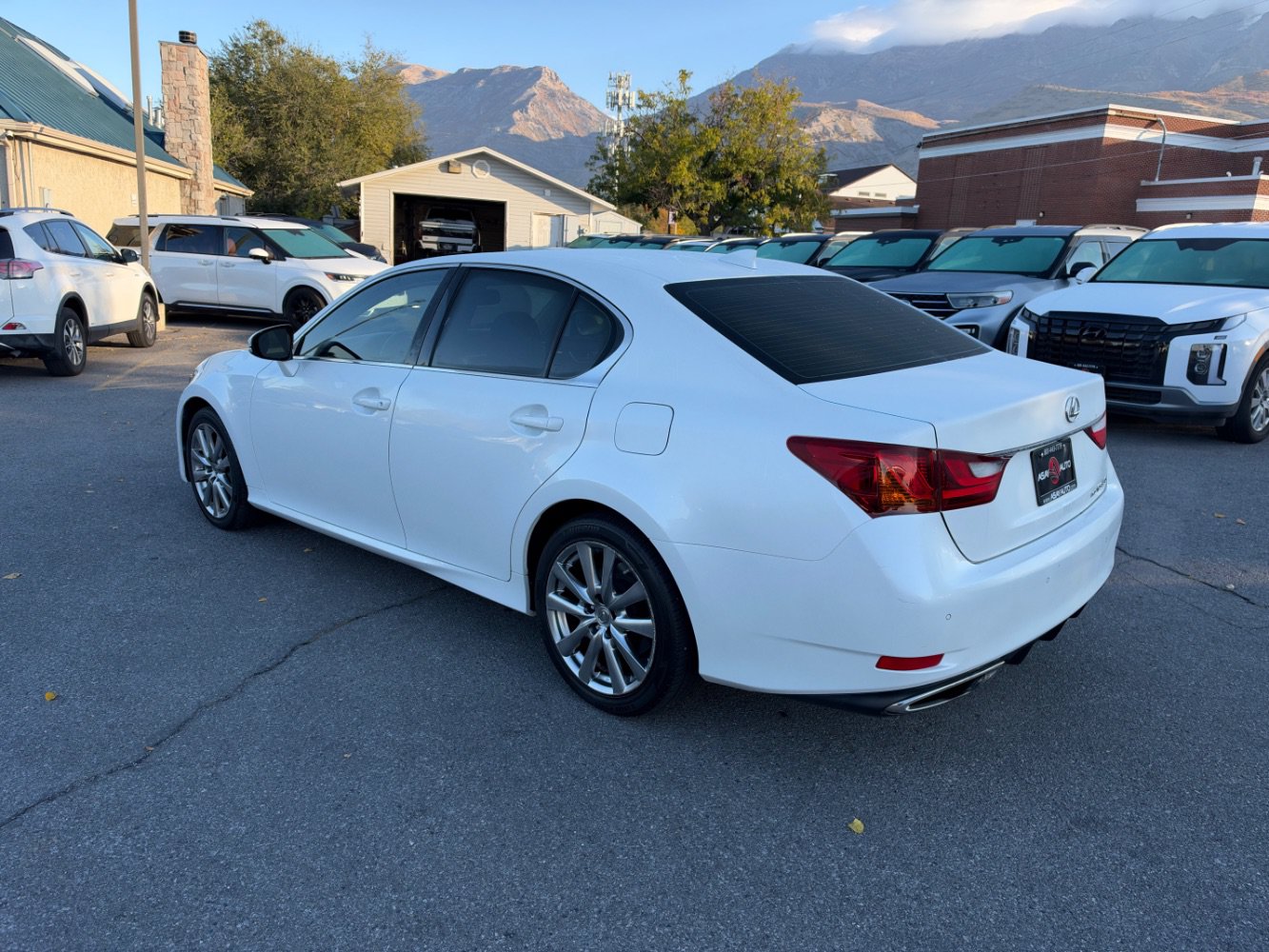 Used 2015 Lexus GS 350 AWD w/ Premium Package image 3