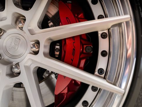 Used 2024 Chevrolet Corvette Z06 RWD image 25