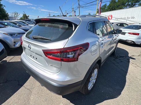 Used 2022 Nissan Rogue Sport SV AWD/4WD image 5