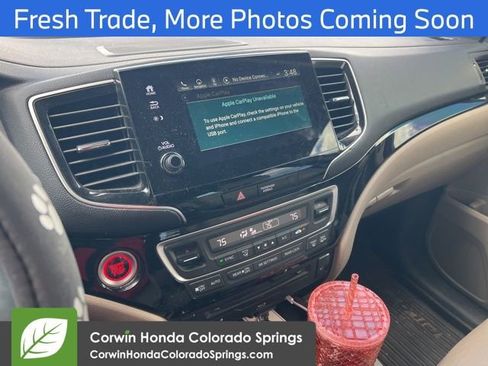 Used 2019 Honda Pilot Touring image 12