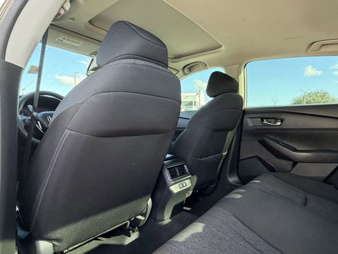Used 2025 Honda Accord SE image 16