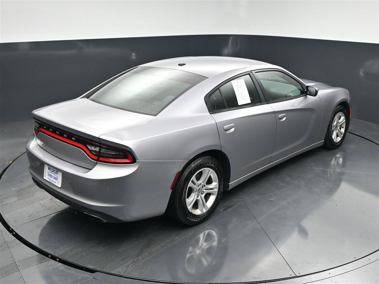 Used 2016 Dodge Charger SE w/ Popular Equipment Group RWD image 23