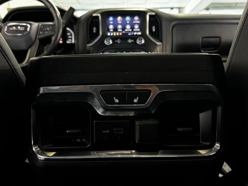 Used 2019 GMC Sierra 1500 AT4 w/ AT4 Premium Package AWD/4WD image 9