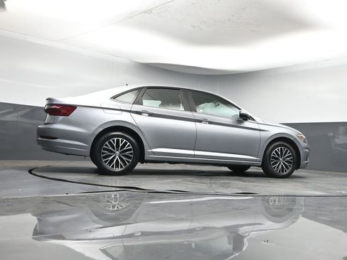 Used 2021 Volkswagen Jetta S image 30