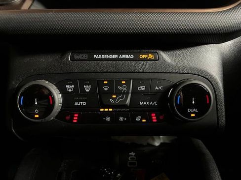 Used 2023 Ford Bronco Sport Outer Banks w/ Tech Package image 13