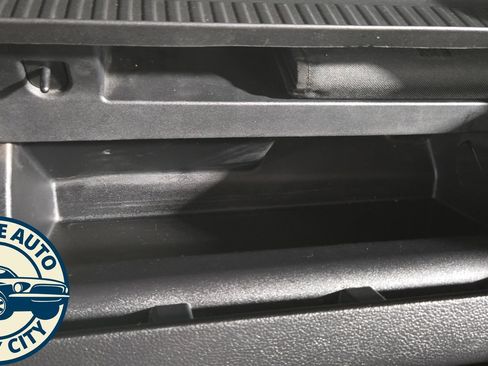Used 2016 Ford F150 XLT w/ Equipment Group 302A Luxury AWD/4WD image 22